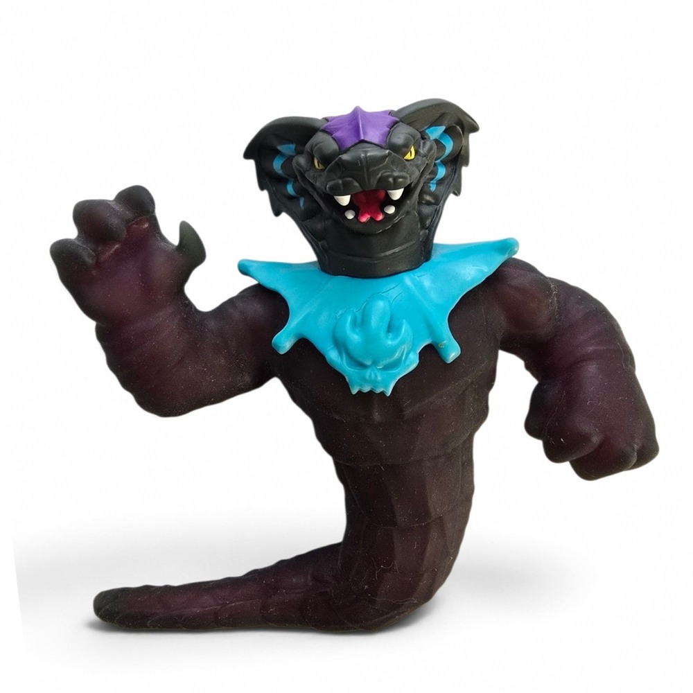 Heroes of Goo Jit Zu Shadowfang Viper Glow Shifters Snake Figure Moose 2023